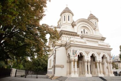 Deschiderea solemnă a cursurilor la Facultatea de Istorie, Filozofie şi Teologie din Galaţi – fotografia 1