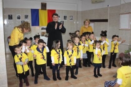 Persoanele vârstnice au fost sărbătorite la Centrul Multifuncţional de Servicii Sociale „Speranţe Pentru Vârsta a III-a“ – fotografia 14