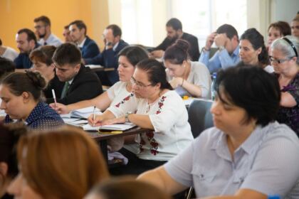 Consfătuirea profesorilor de Religie din judeţele Galaţi şi Brăila – fotografia 6