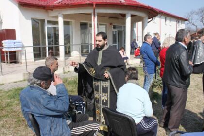 Binefacere pentru persoanele internate la Centrul Medico-Social din localitatea Pechea, judeţul Galaţi – fotografia 18