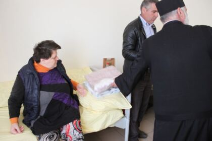Binefacere pentru persoanele internate la Centrul Medico-Social din localitatea Pechea, judeţul Galaţi – fotografia 22