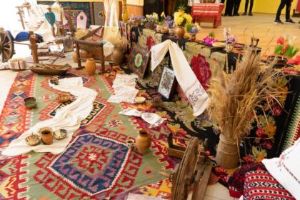 Şezătoarea „Tradiţii şi obiceiuri în satul movilean“ – fotografia 9