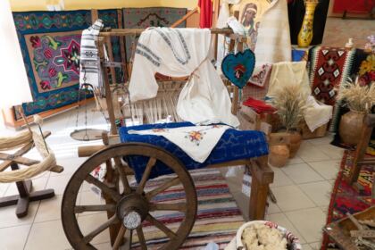 Şezătoarea „Tradiţii şi obiceiuri în satul movilean“ – fotografia 12