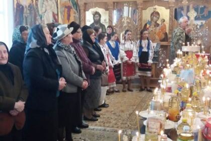 ÎPS Casian a vizitat astăzi comunitatea credincioşilor din satul Fundeanu, judeţul Galaţi – fotografia 3