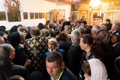 ÎPS Casian a vizitat astăzi comunitatea credincioşilor din satul Fundeanu, judeţul Galaţi – fotografia 34