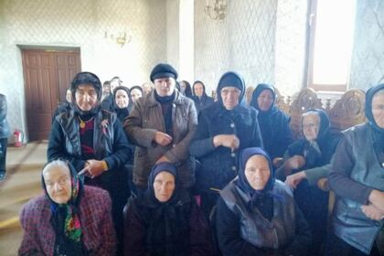 ÎPS Casian a vizitat astăzi comunitatea credincioşilor din satul Fundeanu, judeţul Galaţi – fotografia 4