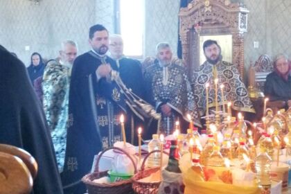 ÎPS Casian a vizitat astăzi comunitatea credincioşilor din satul Fundeanu, judeţul Galaţi – fotografia 5
