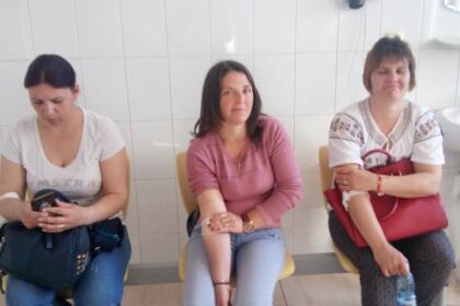 220 de persoane din Eparhia Dunării de Jos au donat sânge în această săptămână la Galaţi – fotografia 14