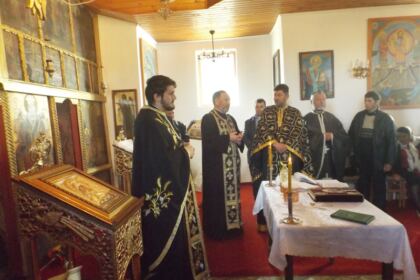 ÎPS Casian a vizitat astăzi comunitatea credincioşilor din satul Fundeanu, judeţul Galaţi – fotografia 9