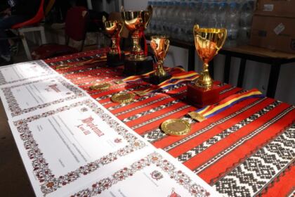 Ediţia a VI-a a Campionatului şcolar de fotbal „Tinereţe şi credinţă“ în Protopopiatul Nicoreşti – fotografia 2