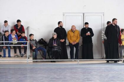 Ediţia a VI-a a Campionatului şcolar de fotbal „Tinereţe şi credinţă“ în Protopopiatul Nicoreşti – fotografia 6