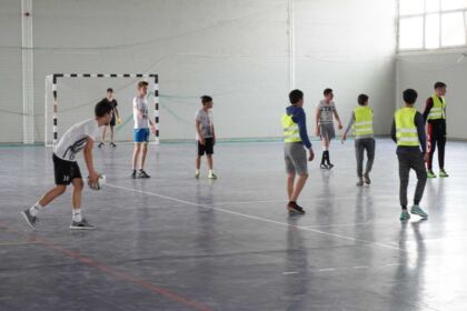 Ediţia a VI-a a Campionatului şcolar de fotbal „Tinereţe şi credinţă“ în Protopopiatul Nicoreşti – fotografia 19