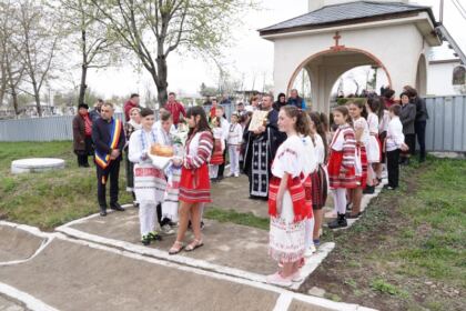 Vizită misionară şi caravană medicală în satul Ciureştii Noi, judeţul Galaţi – fotografia 1