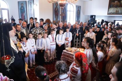 Vizită misionară şi caravană medicală în satul Ciureştii Noi, judeţul Galaţi – fotografia 12