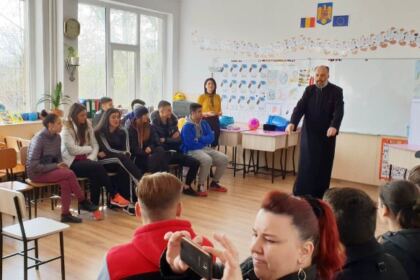 Comunicare şi comuniune în viaţa tinerilor – fotografia 5