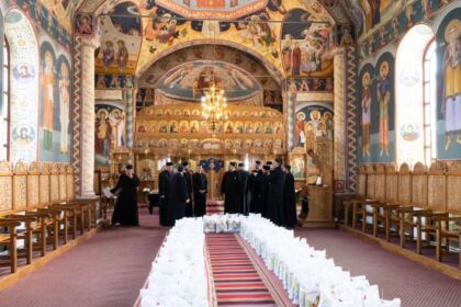 Programul eparhial „Ne înnoim de Sfintele Paşti“ a fost implementat cu succes şi în satele din Eparhia Dunării de Jos – fotografia 3