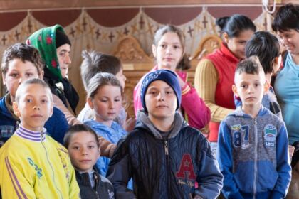 Programul eparhial „Ne înnoim de Sfintele Paşti“ a fost implementat cu succes şi în satele din Eparhia Dunării de Jos – fotografia 5