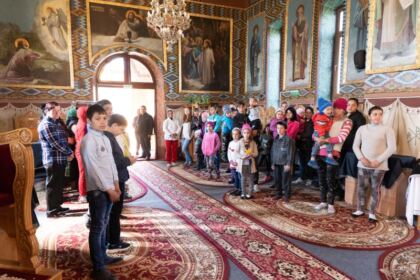 Programul eparhial „Ne înnoim de Sfintele Paşti“ a fost implementat cu succes şi în satele din Eparhia Dunării de Jos – fotografia 7
