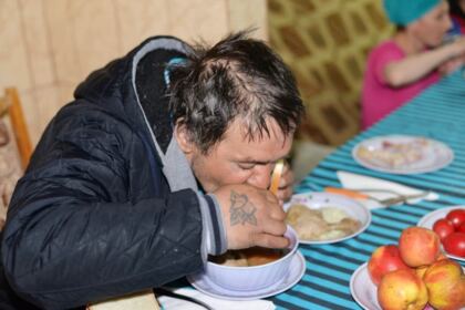 Sprijin pentru persoanele marginalizate social la Brăila – fotografia 12