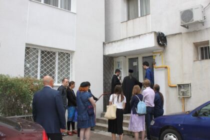 Slujire arhierească, rugăciune și solidaritatea creștină la Dunărea de Jos – fotografia 12