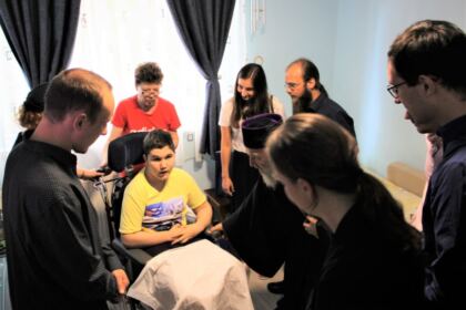 Slujire arhierească, rugăciune și solidaritatea creștină la Dunărea de Jos – fotografia 16