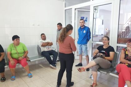 25 de tineri voluntari din Protoieria Tecuci au donat sânge – fotografia 3