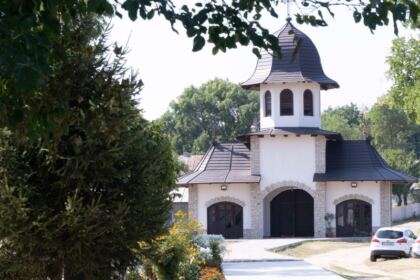 Tabăra de vară „Lumina vie a mănăstirii în inima copilăriei“ – fotografia 1