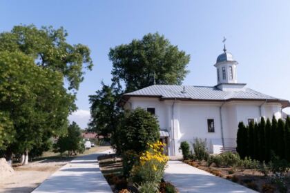 Tabăra de vară „Lumina vie a mănăstirii în inima copilăriei“ – fotografia 2