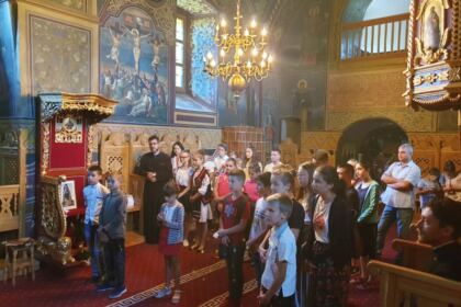 Tabăra de vară „Lumina vie a mănăstirii în inima copilăriei“ – fotografia 9