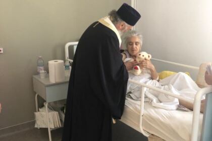 Ierarhul Dunării de Jos alături de semeni aflați în suferință – fotografia 2