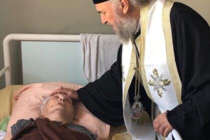 Ierarhul Dunării de Jos alături de semeni aflați în suferință – fotografia 33