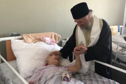 Ierarhul Dunării de Jos alături de semeni aflați în suferință – fotografia 37