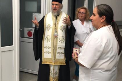 Ierarhul Dunării de Jos alături de semeni aflați în suferință – fotografia 46