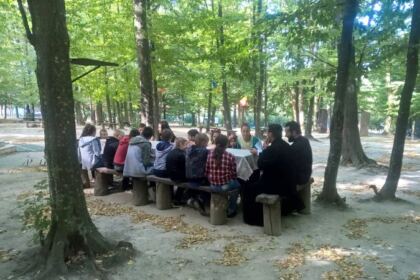 210 copii prezenţi la Tabăra „Lumina vie a mănăstirii în inima copilăriei“, desfăşurată în cadrul Protopopiatului Nicoreşti – fotografia 7
