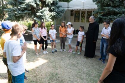 Programul eparhial de tabere pentru tineri continuă în Eparhia Dunării de Jos – fotografia 9