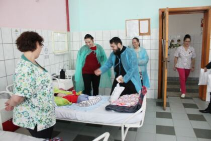 Spaţiu de recreere şi loc de joacă pentru copiii internaţi în Spitalul Judeţean din Brăila – fotografia 23