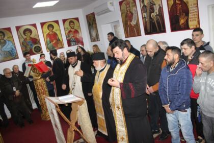Colinde şi daruri la Penitenciarul de maximă siguranţă din Galaţi – fotografia 8