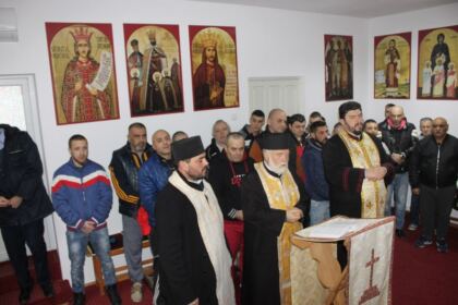 Colinde şi daruri la Penitenciarul de maximă siguranţă din Galaţi – fotografia 10