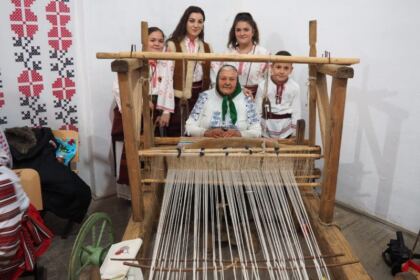Tradiții și obiceiuri strămoșești în localitatea Vameș din județul Galați – fotografia 23