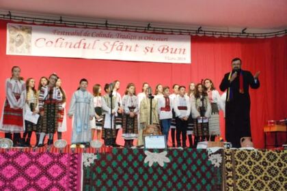 Prima ediție a Festivalului de colinde, tradiții și obiceiuri străbune „Colindul sfânt și bun“ – fotografia 7