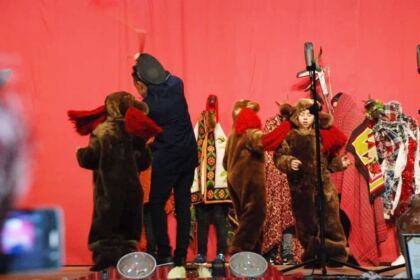 Prima ediție a Festivalului de colinde, tradiții și obiceiuri străbune „Colindul sfânt și bun“ – fotografia 15