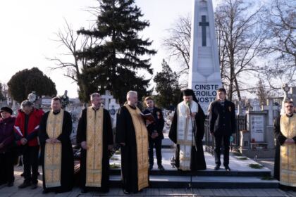 Comemorarea eroilor Revoluției din 1989 și Festivalul de datini şi obiceiuri la Naşterea Domnului şi Anul Nou „Tudor Pamfile“ la Galaţi – fotografia 5