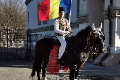 Comemorarea eroilor Revoluției din 1989 și Festivalul de datini şi obiceiuri la Naşterea Domnului şi Anul Nou „Tudor Pamfile“ la Galaţi – fotografia 33