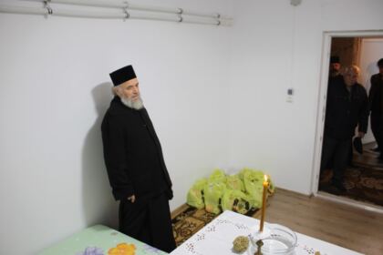 O peșteră a Betleemului s-a deschis la Galați – fotografia 9
