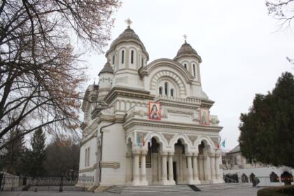 Sărbătoarea Sfântului Vasile cel Mare la Galaţi – fotografia 1