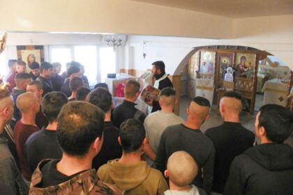 Rugăciune şi filantropie la Penitenciarul Galaţi – fotografia 1
