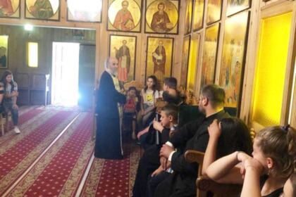 Tabăra de vară pentru activități cu tinerii la Așezământul „Sf. Pantelimon“ – Lacu Sărat, județul Brăila – fotografia 2