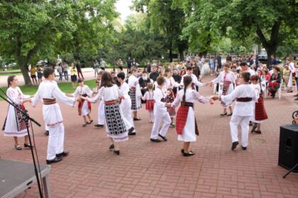 Manifestări cultural-artistice de Ziua Copilului la Galaţi – fotografia 11