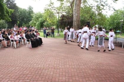 Manifestări cultural-artistice de Ziua Copilului la Galaţi – fotografia 14