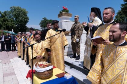 Ziua Eroilor în Arhiepiscopia Dunării de Jos – fotografia 20
